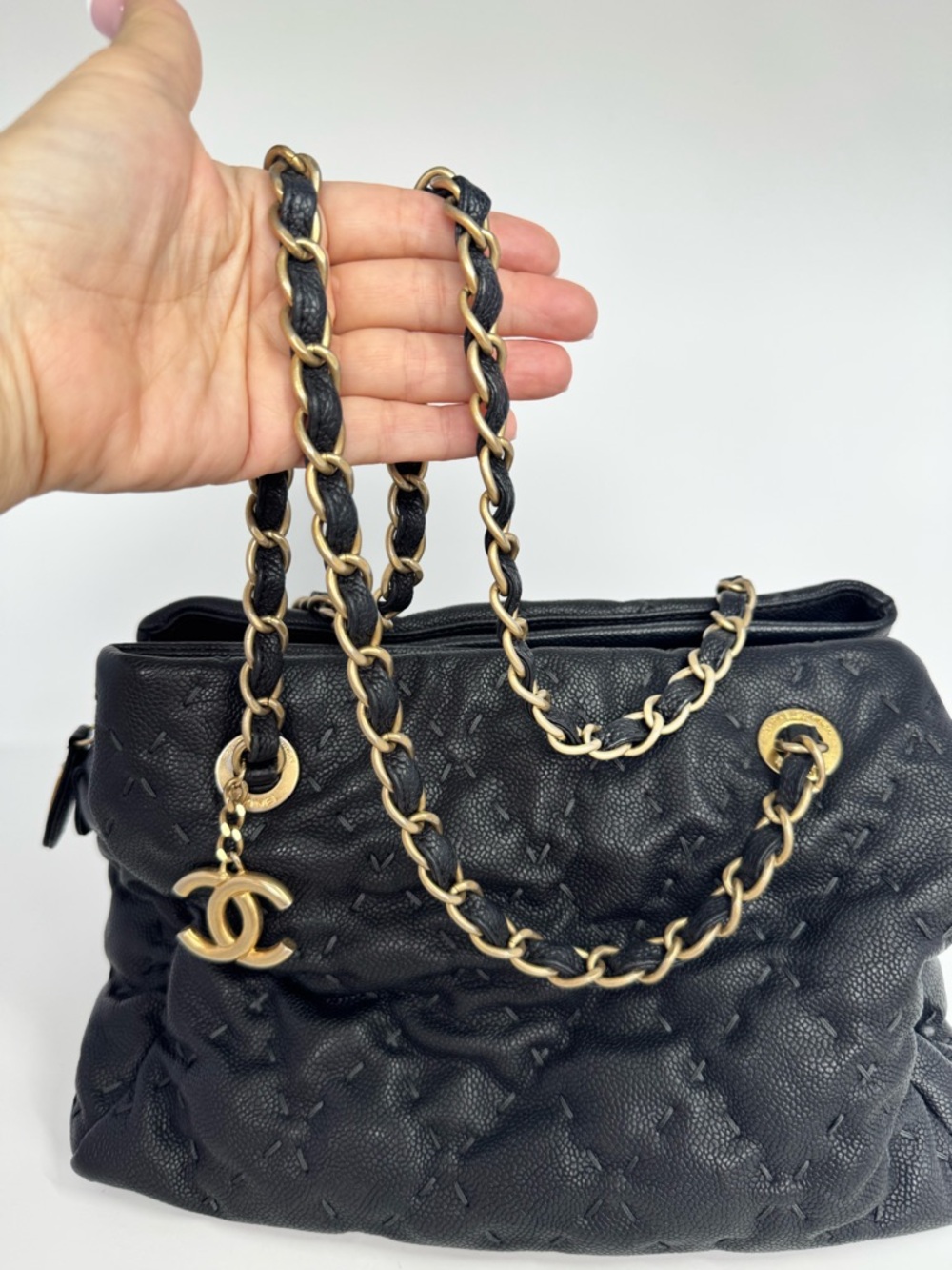 Authentic CHANEL Wild Stitch Tote in Black Caviar Leather with Gold Hardware - Picture 8 of 16